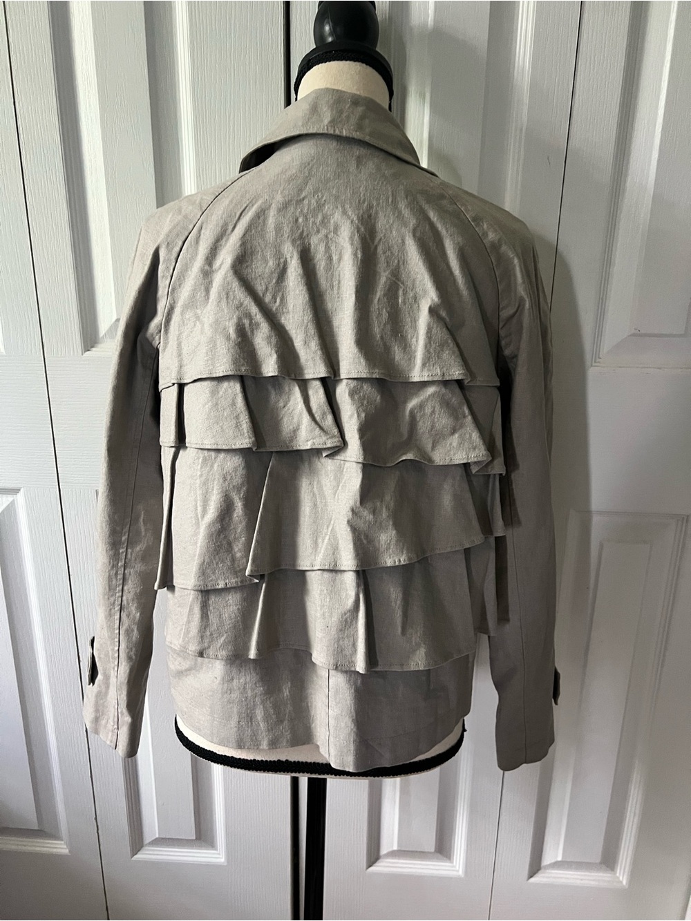 New York & Company Taupe Ruffle-Back Linen Blend Jacket Size Small